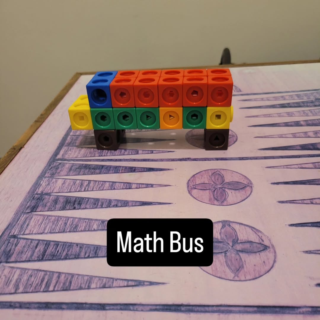Math Bus: linking cubes on a game board